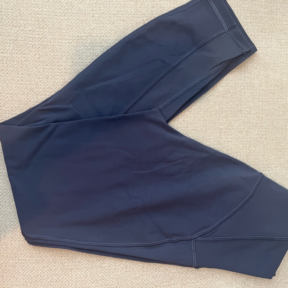 Lululemon Athletica Blue Leggings with pockets
